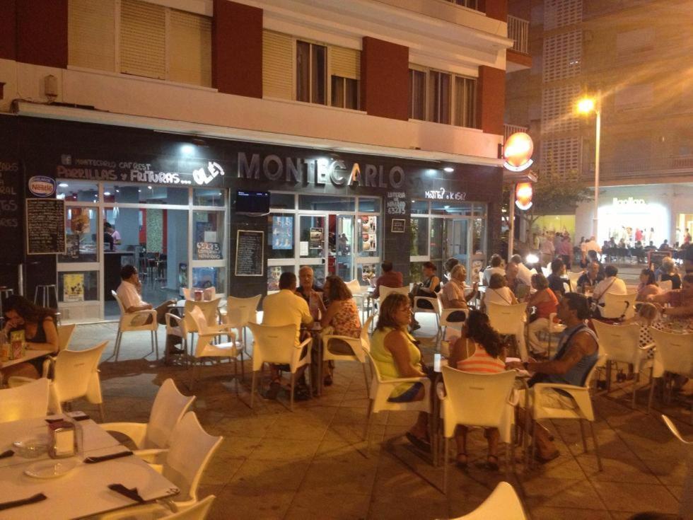 203 I Posada Del Mar I Encantador Hostel En La Playa De Gandia Dış mekan fotoğraf